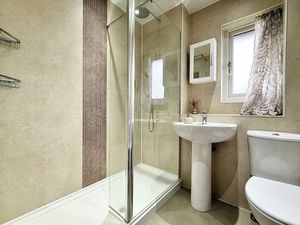 Photo 8- click for photo gallery